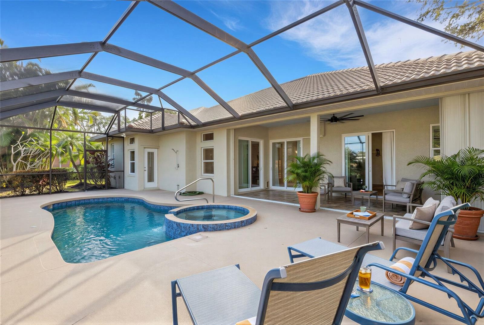 4801 EDGEMONT CT, SARASOTA, FL, 34233