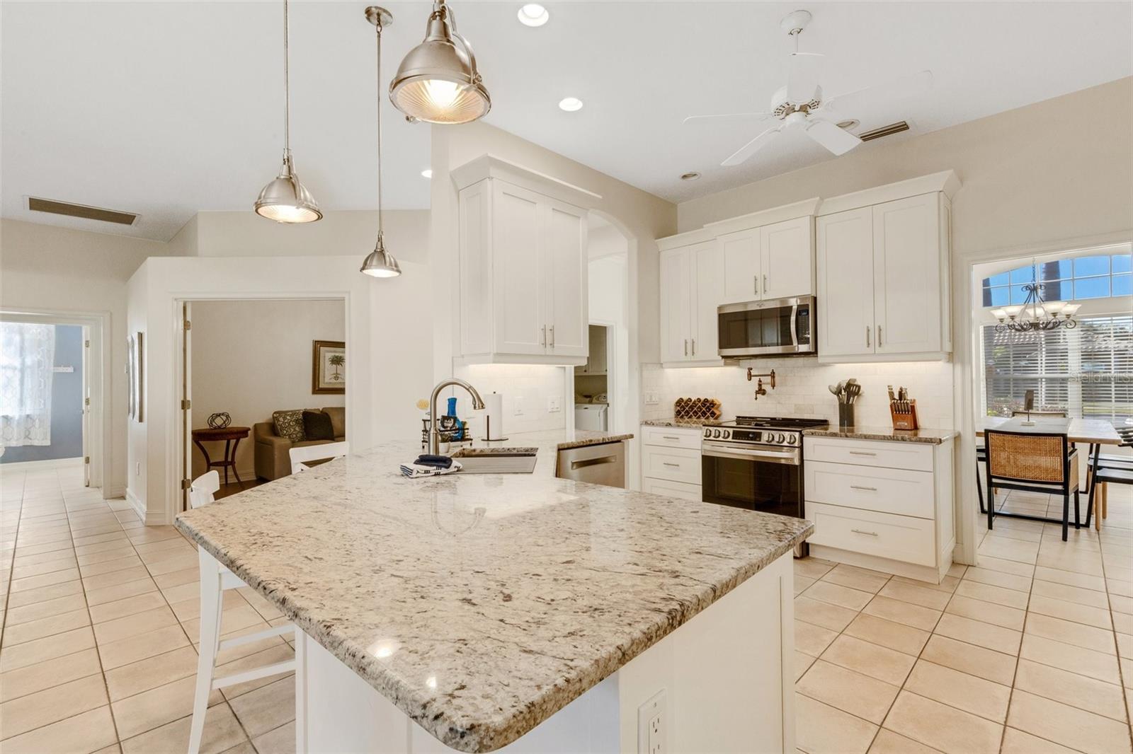 4801 EDGEMONT CT, SARASOTA, FL, 34233