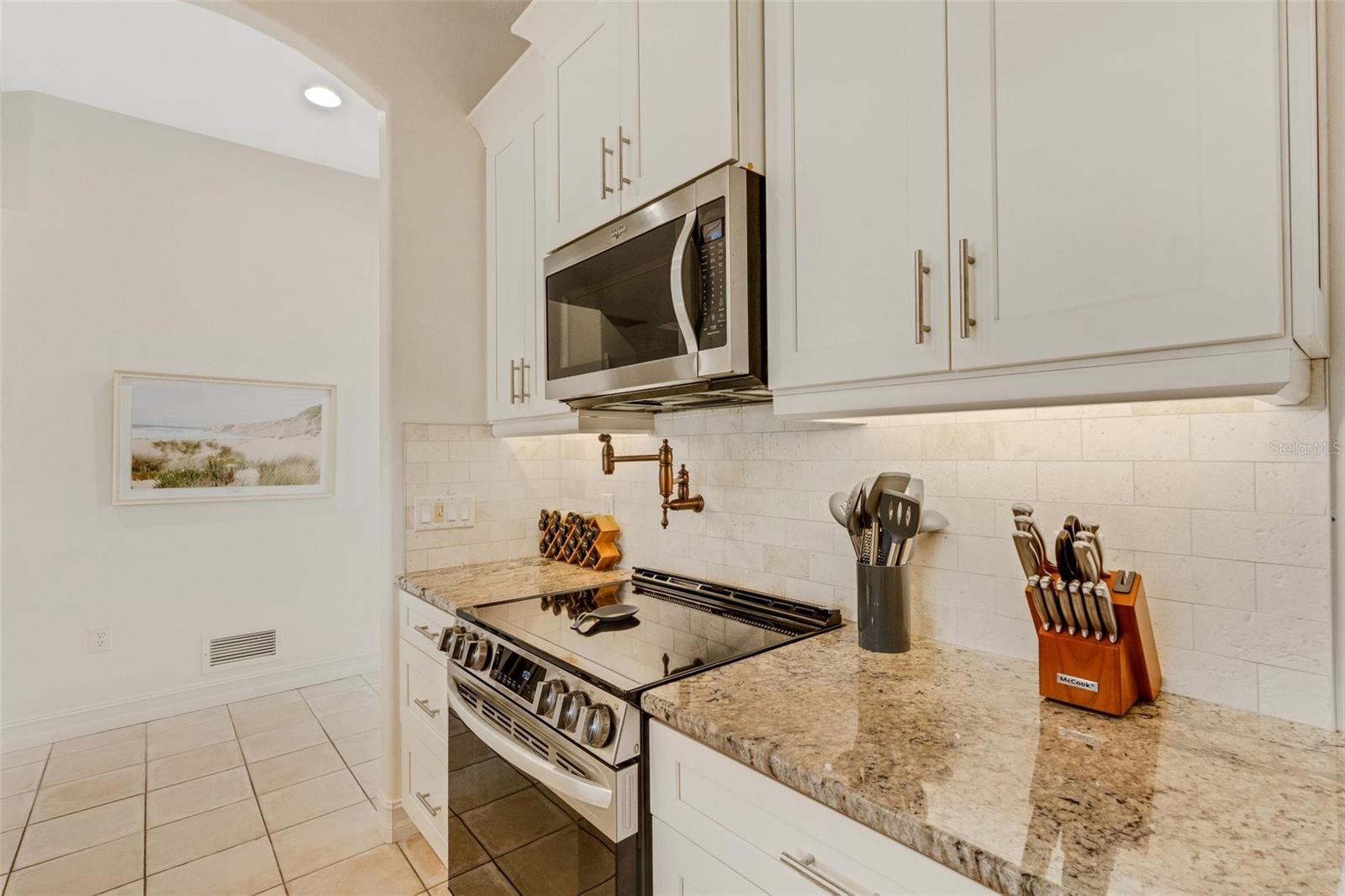 4801 EDGEMONT CT, SARASOTA, FL, 34233