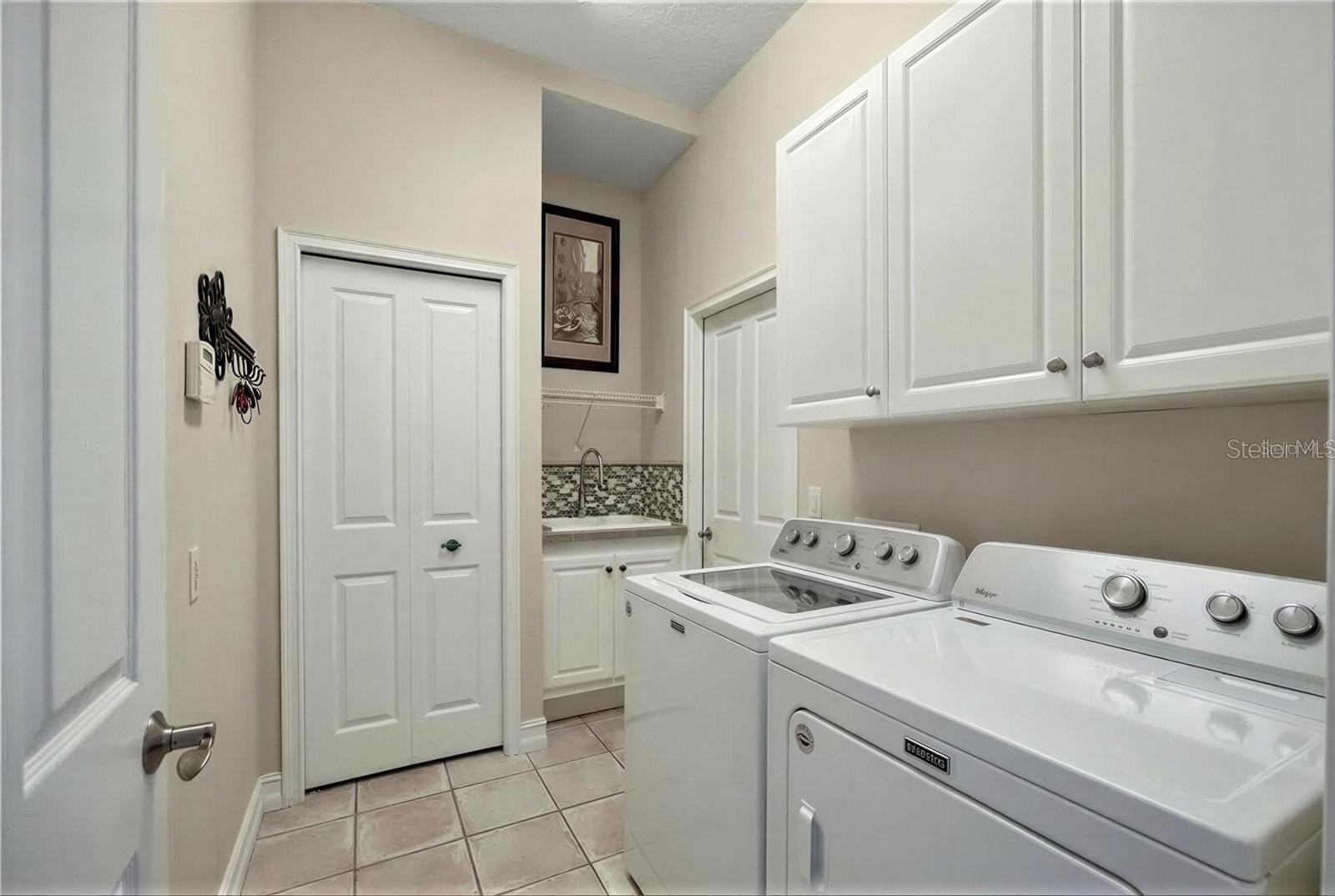4801 EDGEMONT CT, SARASOTA, FL, 34233