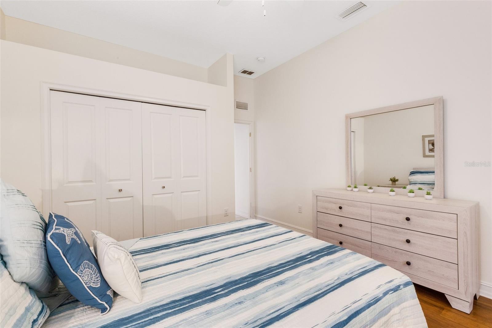 4801 EDGEMONT CT, SARASOTA, FL, 34233