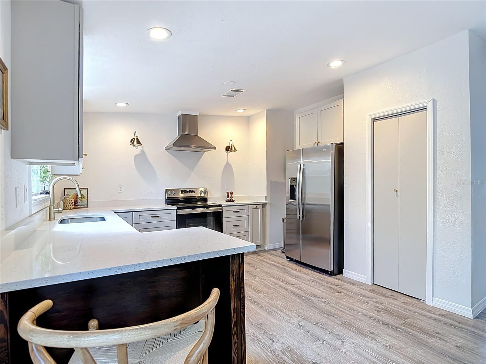 17420 THOMAS BLVD, HUDSON, FL, 34667