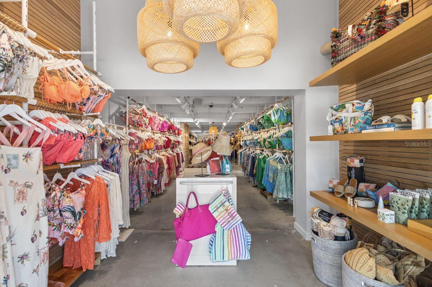 331 JOHN RINGLING BLVD #101, SARASOTA, FL, 34236