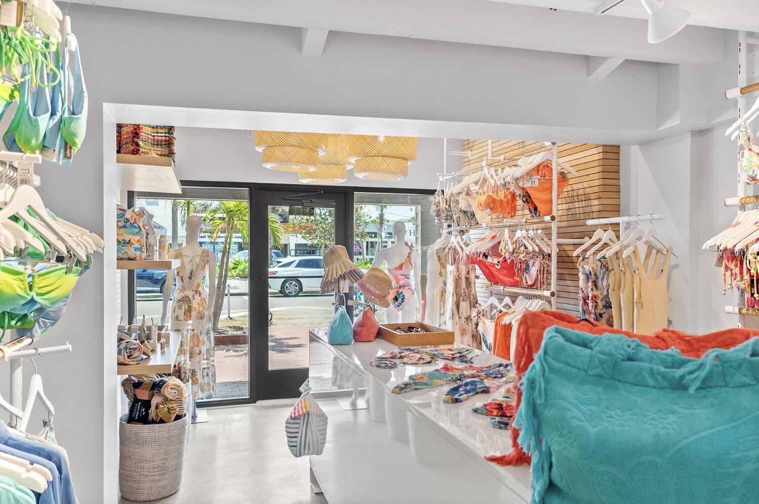 331 JOHN RINGLING BLVD #101, SARASOTA, FL, 34236