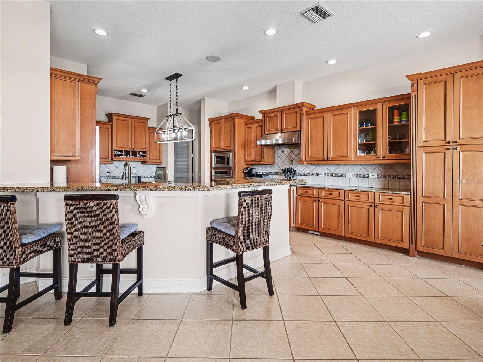 102 12TH AVE E, PALMETTO, FL, 34221