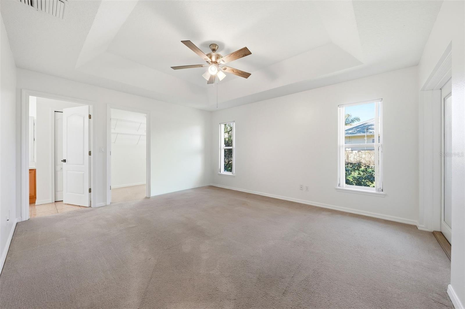 3333 SITE TO SEE AVE, EUSTIS, FL, 32726