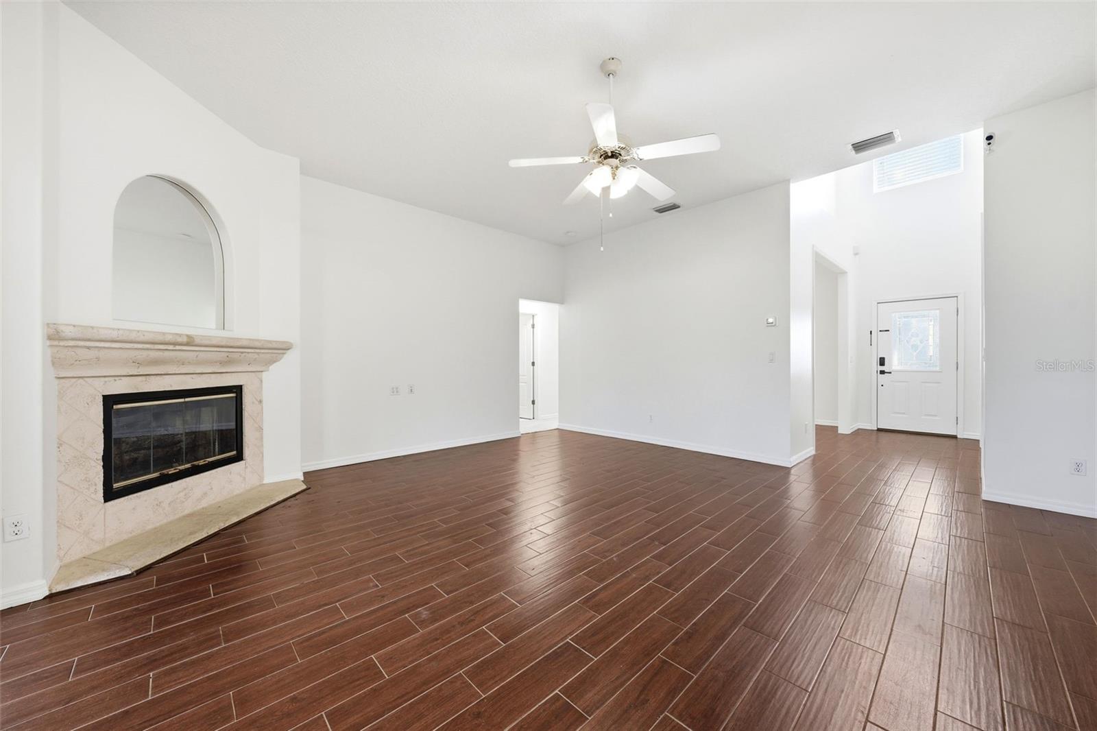 3333 SITE TO SEE AVE, EUSTIS, FL, 32726