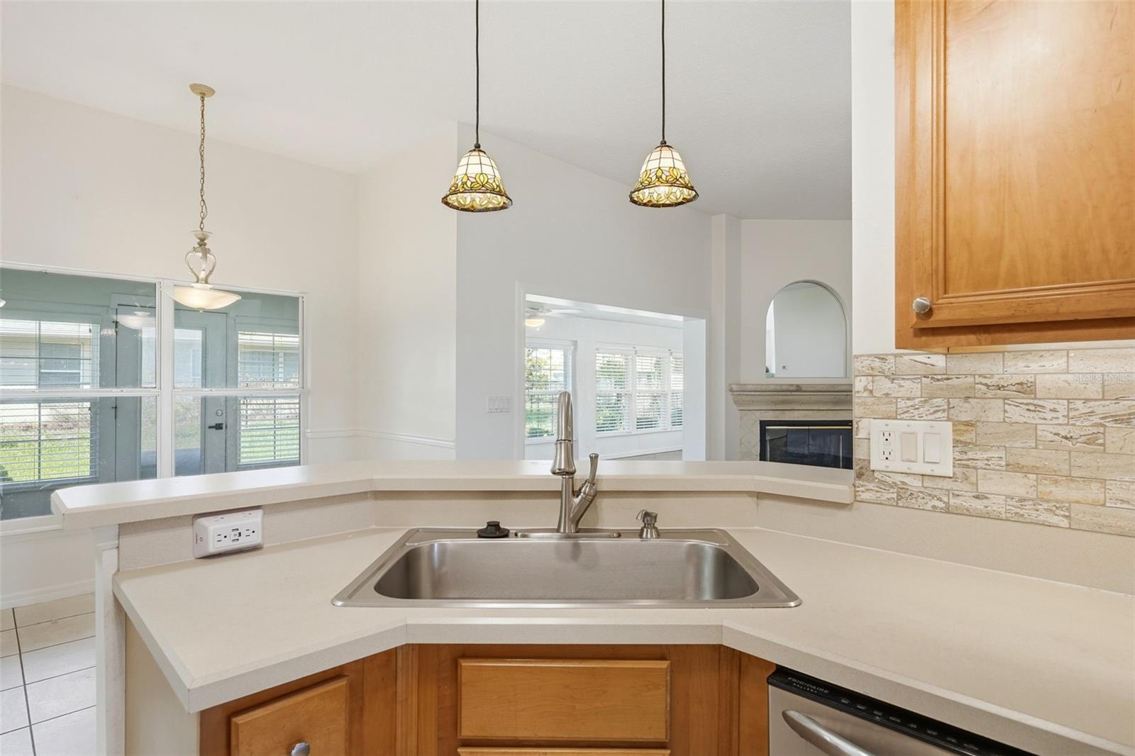 3333 SITE TO SEE AVE, EUSTIS, FL, 32726