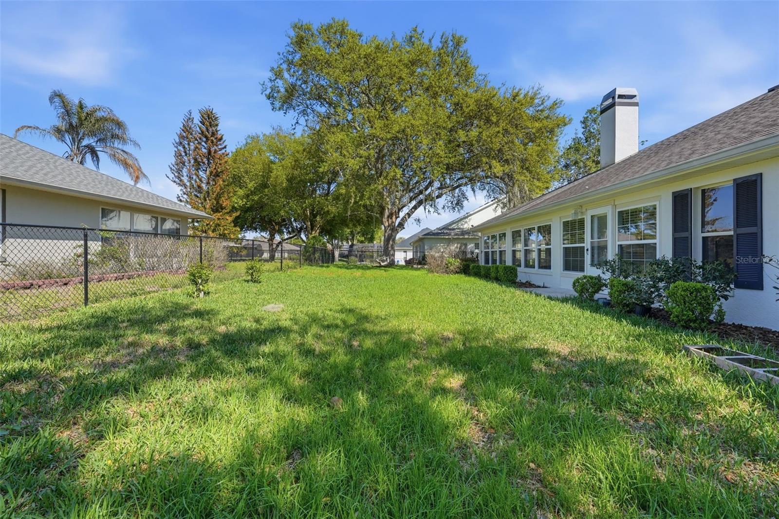 3333 SITE TO SEE AVE, EUSTIS, FL, 32726