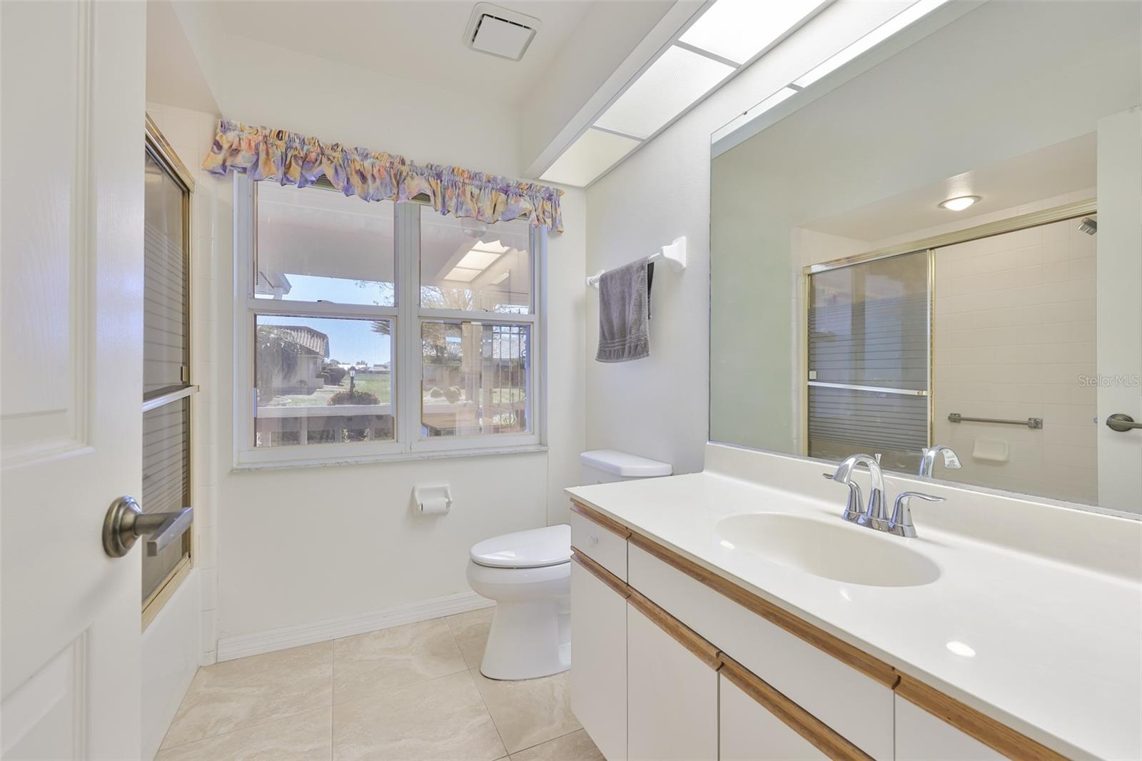 2023 NEW BEDFORD DR, SUN CITY CENTER, FL, 33573