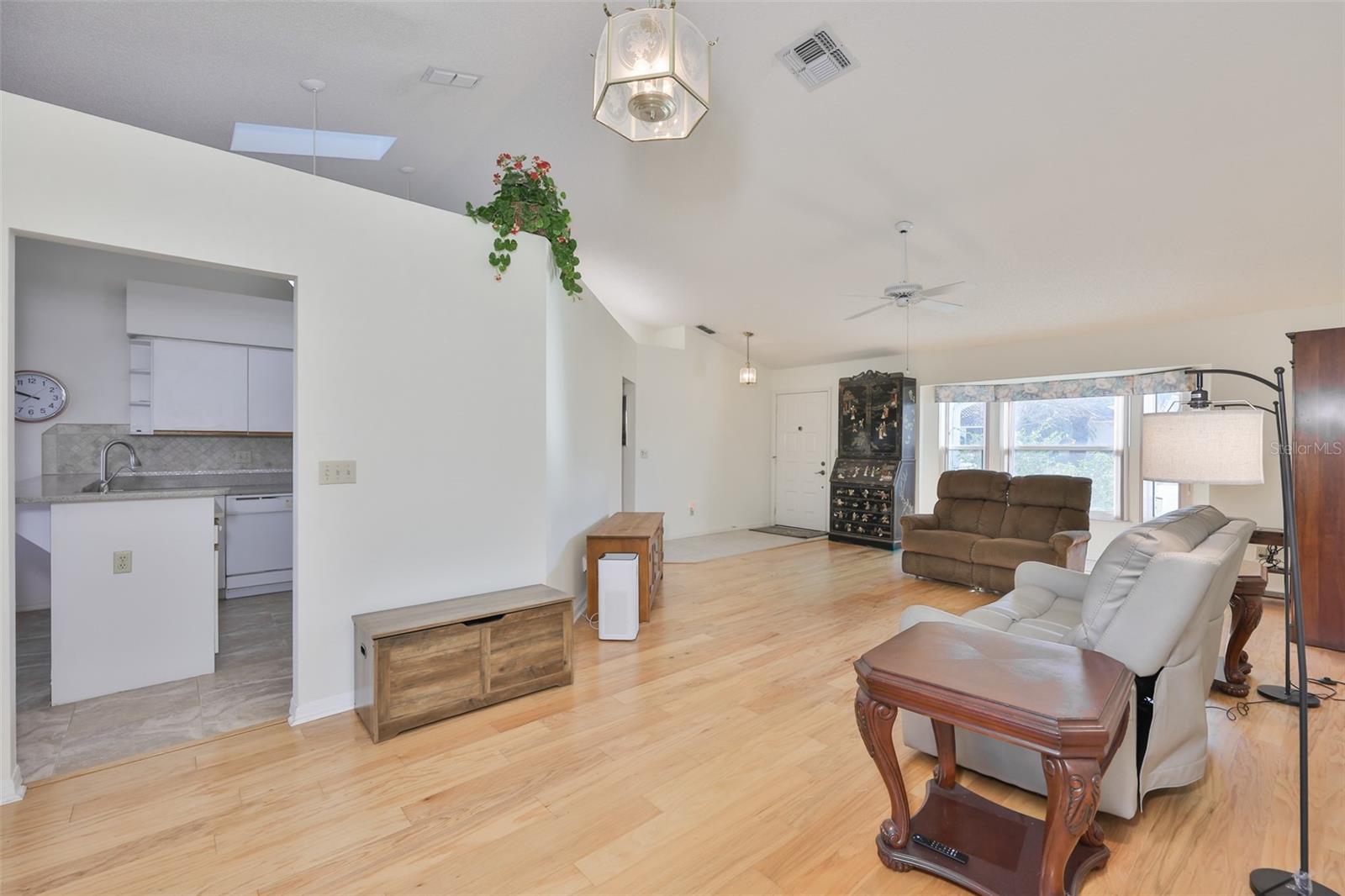 2023 NEW BEDFORD DR, SUN CITY CENTER, FL, 33573