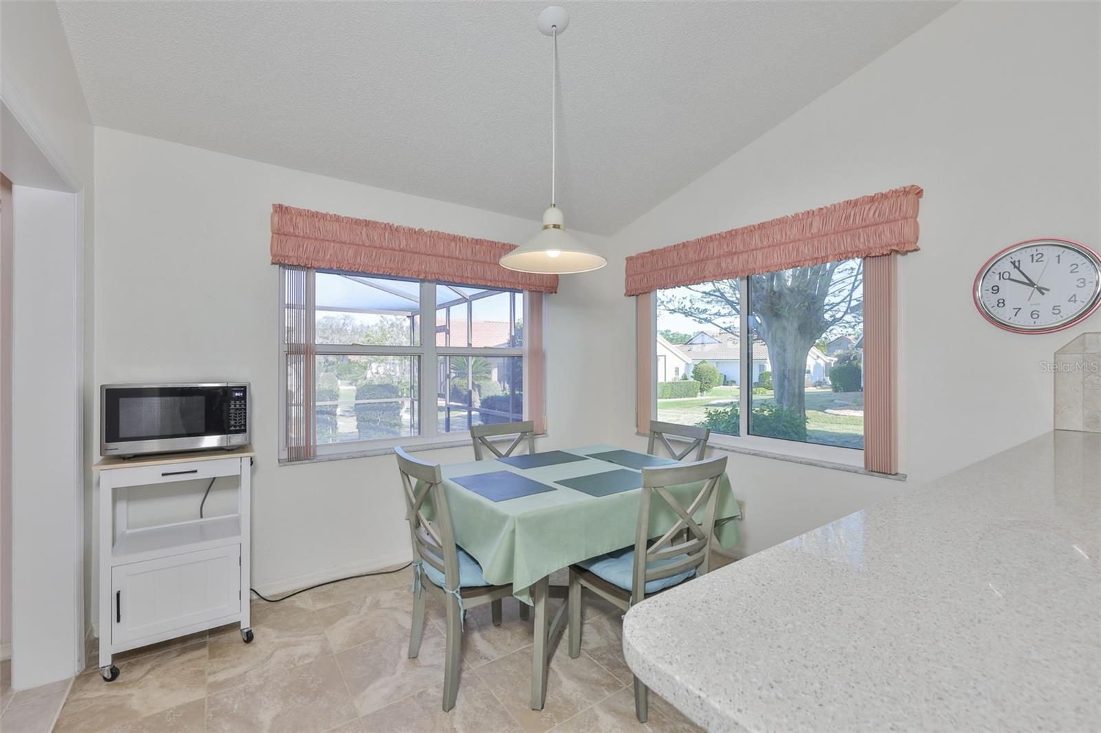 2023 NEW BEDFORD DR, SUN CITY CENTER, FL, 33573