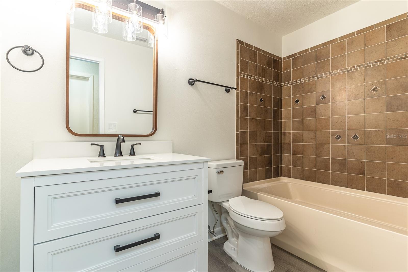 4006 HOLLYHEAD CIR S, LAKELAND, FL, 33811