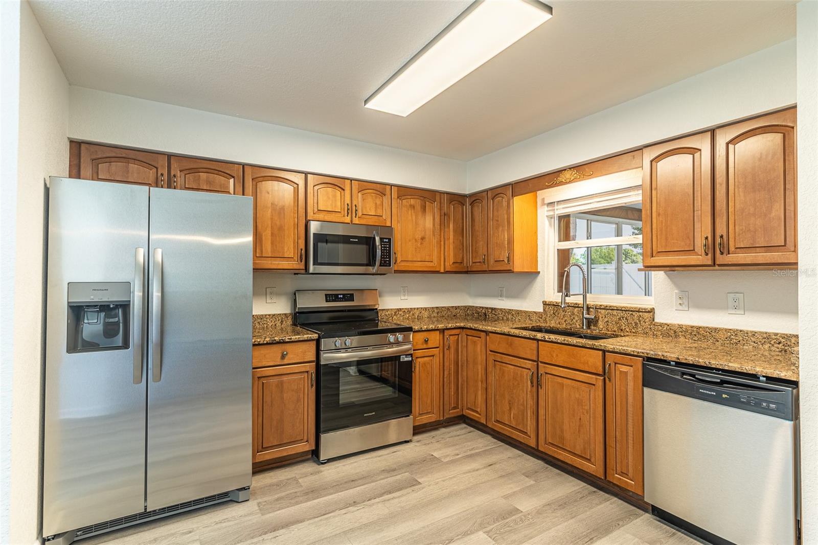4006 HOLLYHEAD CIR S, LAKELAND, FL, 33811