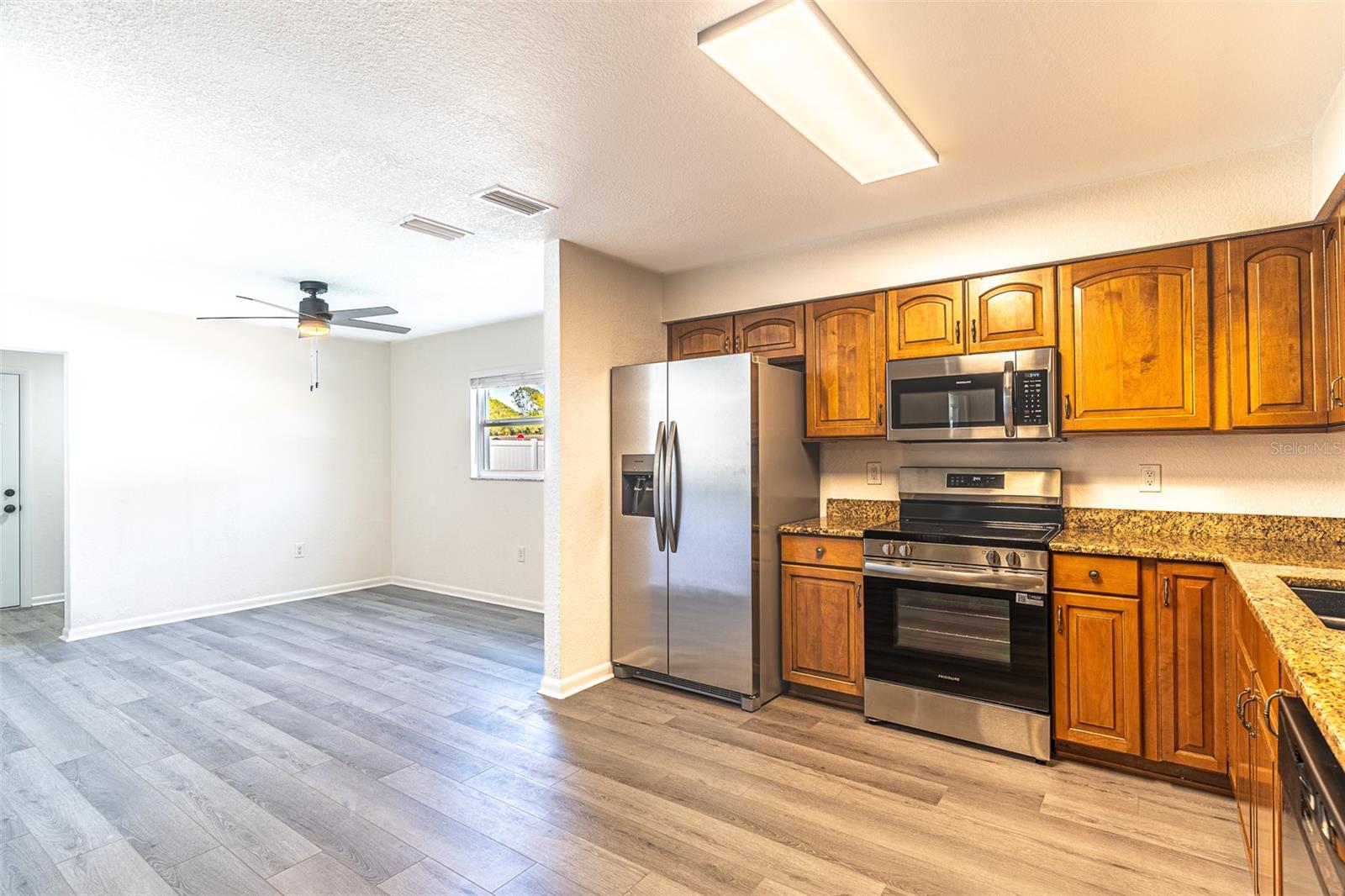 4006 HOLLYHEAD CIR S, LAKELAND, FL, 33811
