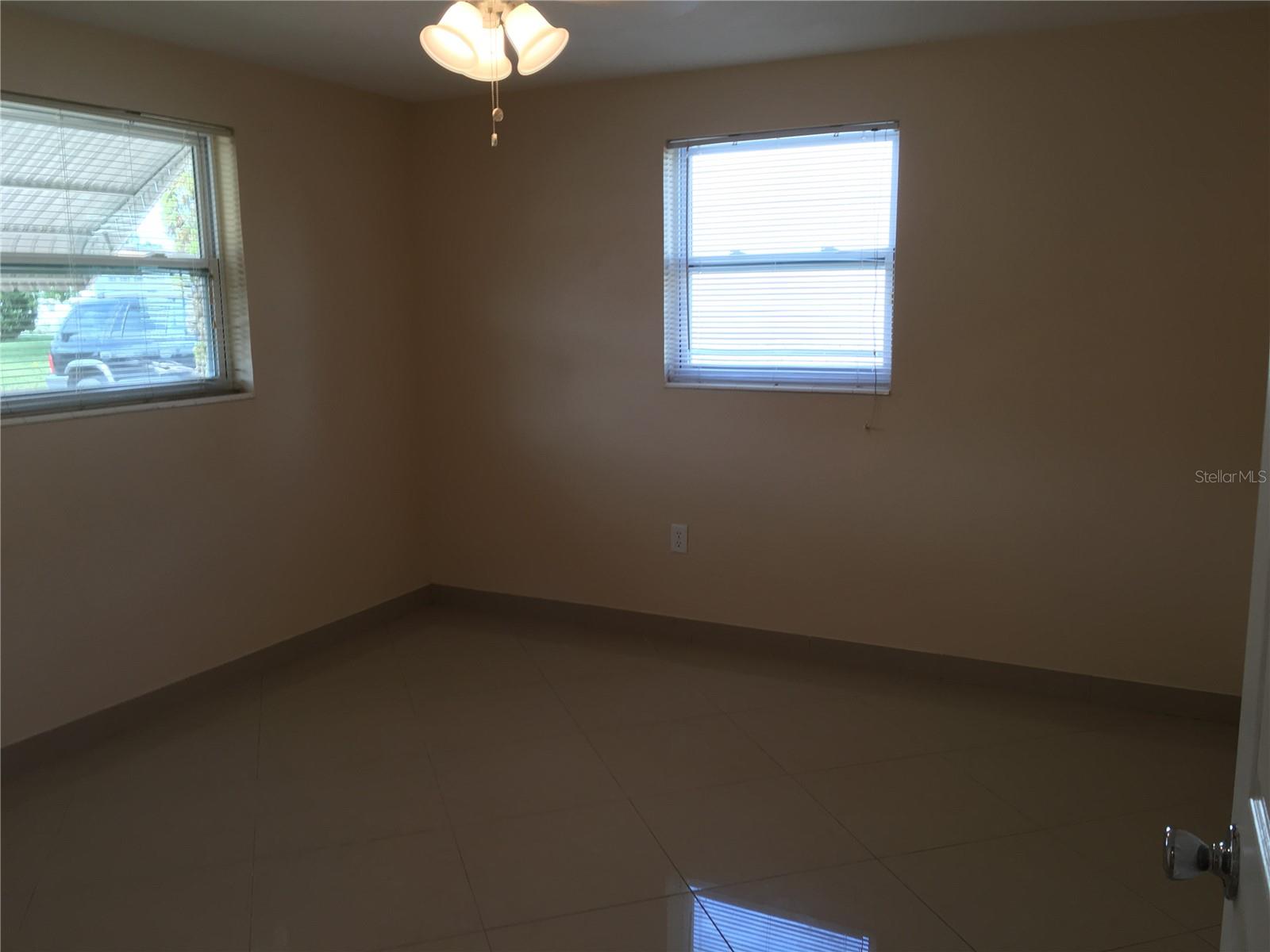 1050 CLAIRBORNE ST, HOLIDAY, FL, 34690