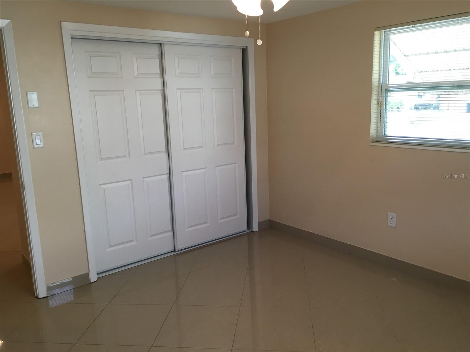 1050 CLAIRBORNE ST, HOLIDAY, FL, 34690