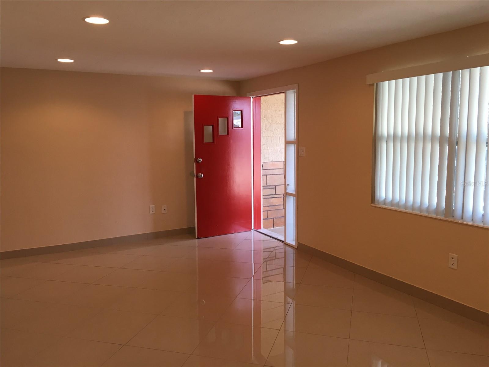 1050 CLAIRBORNE ST, HOLIDAY, FL, 34690