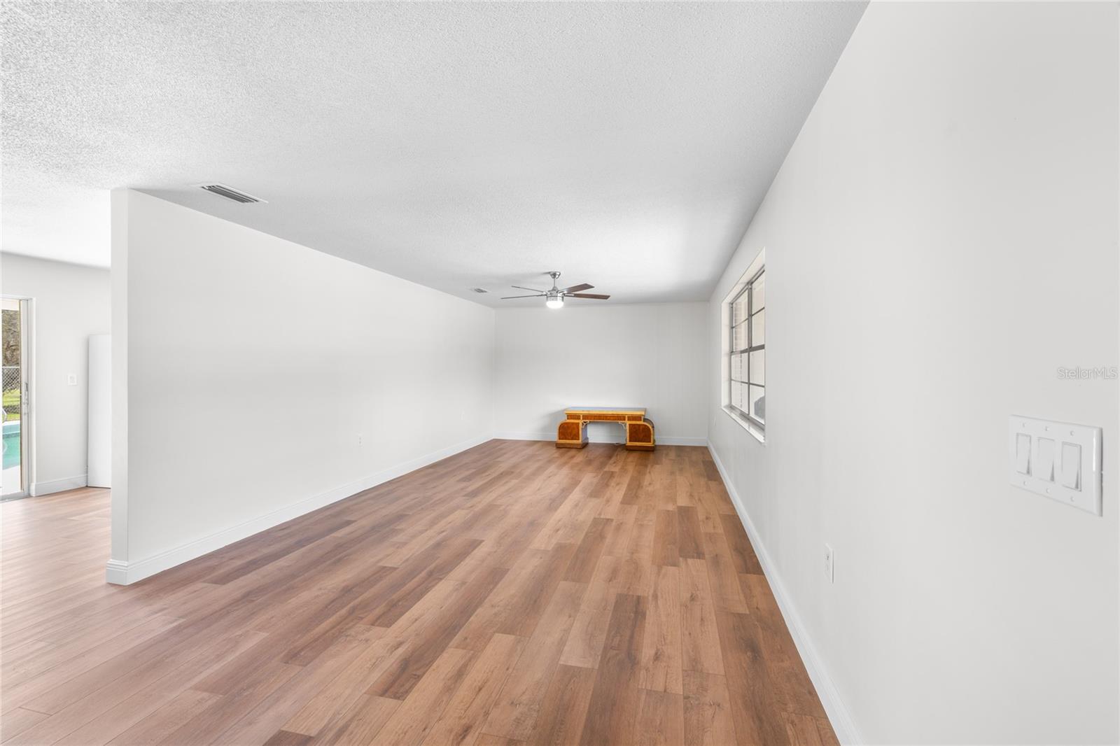 22820 SORRENTO AVE, SORRENTO, FL, 32776