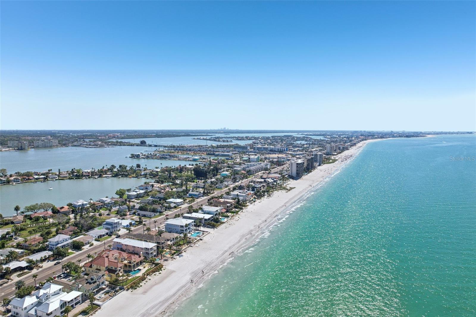 15825 REDINGTON DR, REDINGTON BEACH, FL, 33708
