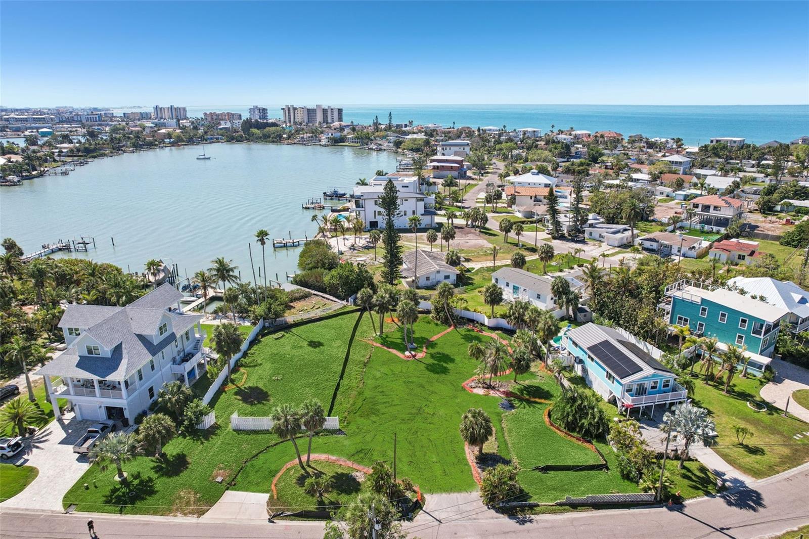 15825 REDINGTON DR, REDINGTON BEACH, FL, 33708