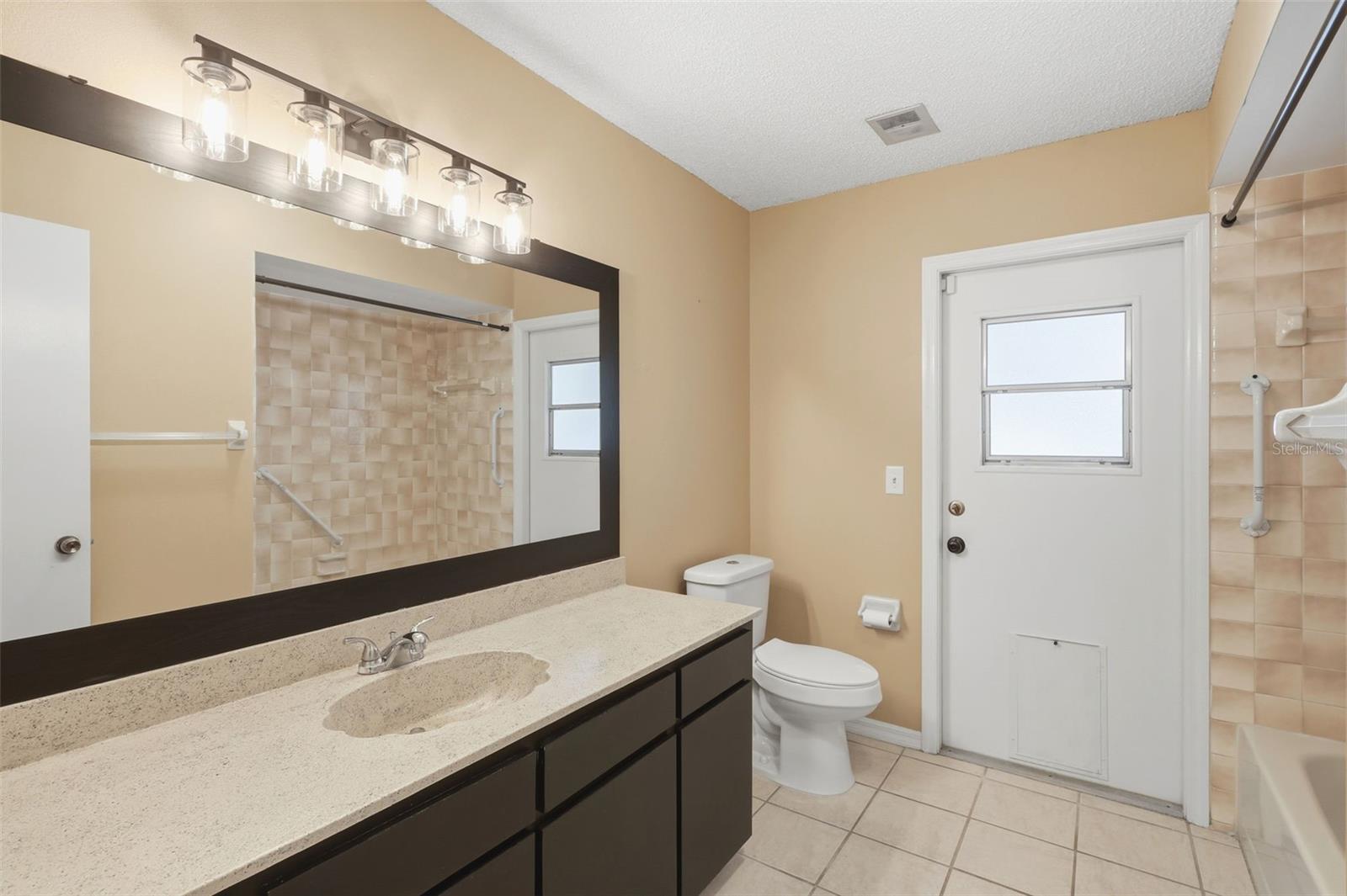 929 FORT SMITH BLVD, DELTONA, FL, 32738
