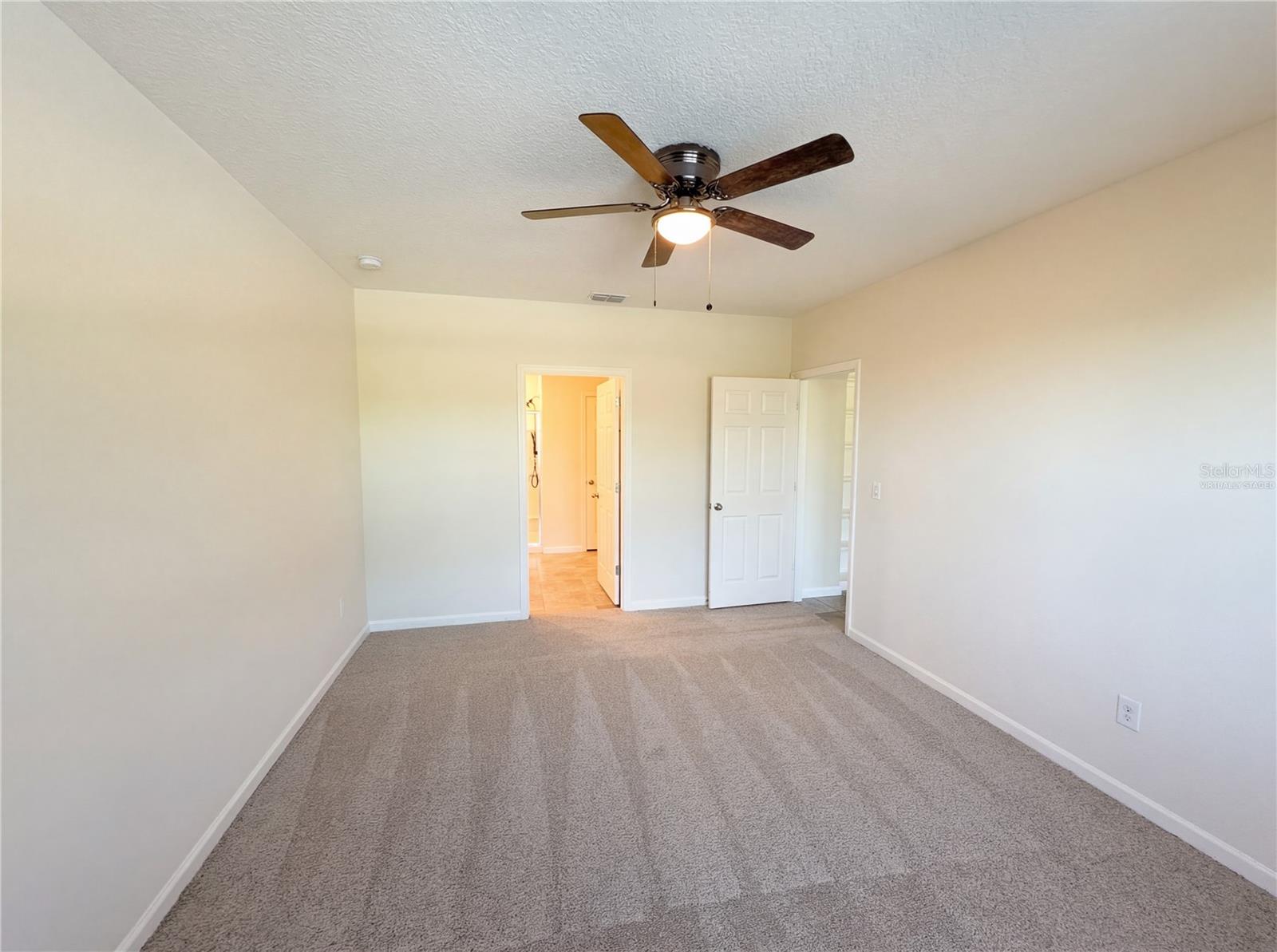 3452 INDIAN RIVER PKWY, MIMS, FL, 32754