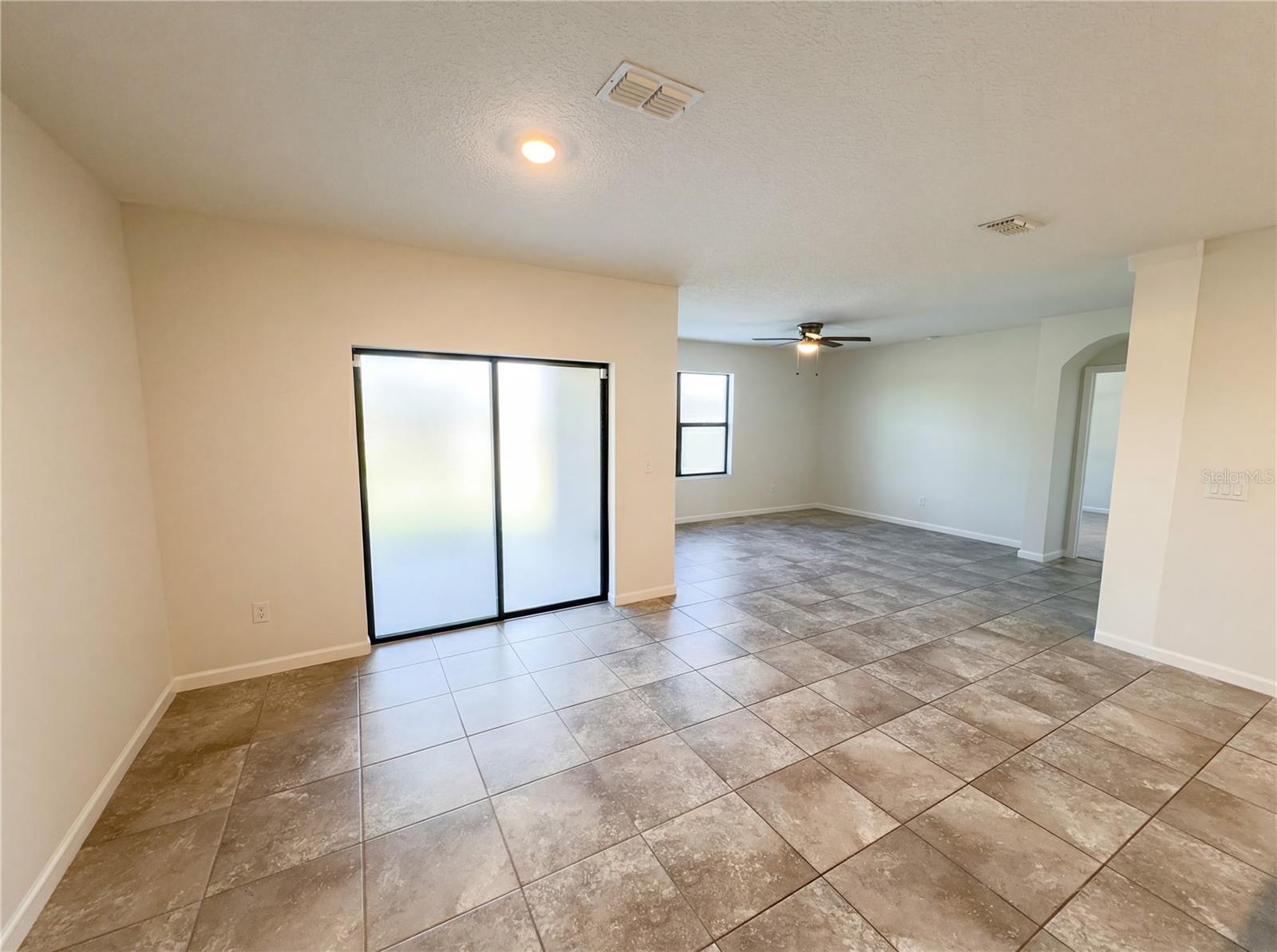 3452 INDIAN RIVER PKWY, MIMS, FL, 32754