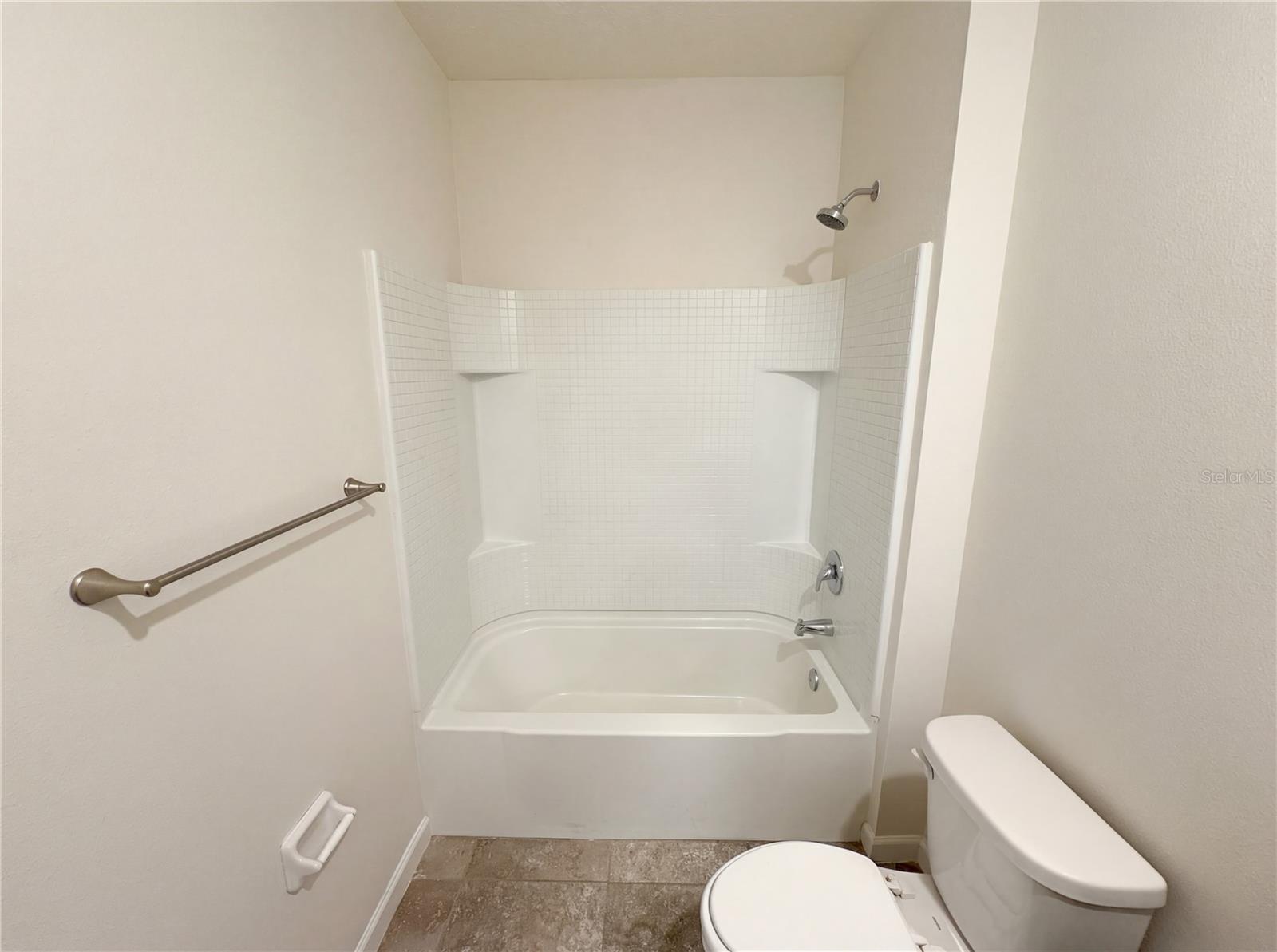 3452 INDIAN RIVER PKWY, MIMS, FL, 32754