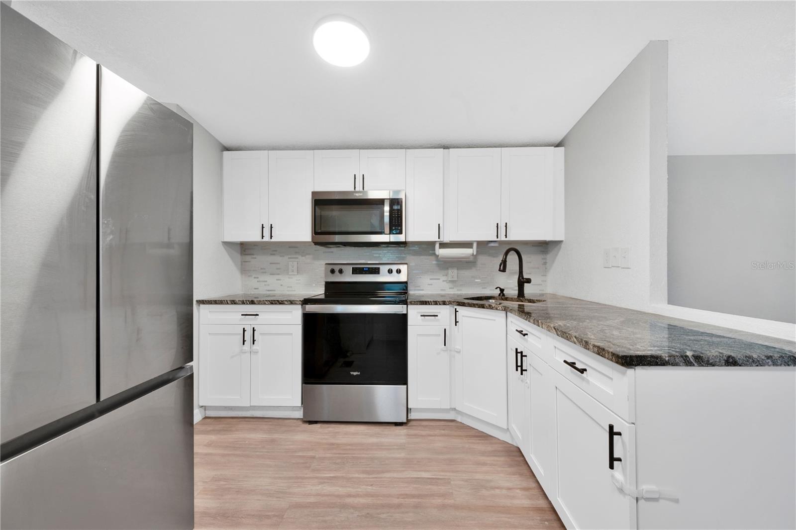 37135 PAULS DR, ZEPHYRHILLS, FL, 33541