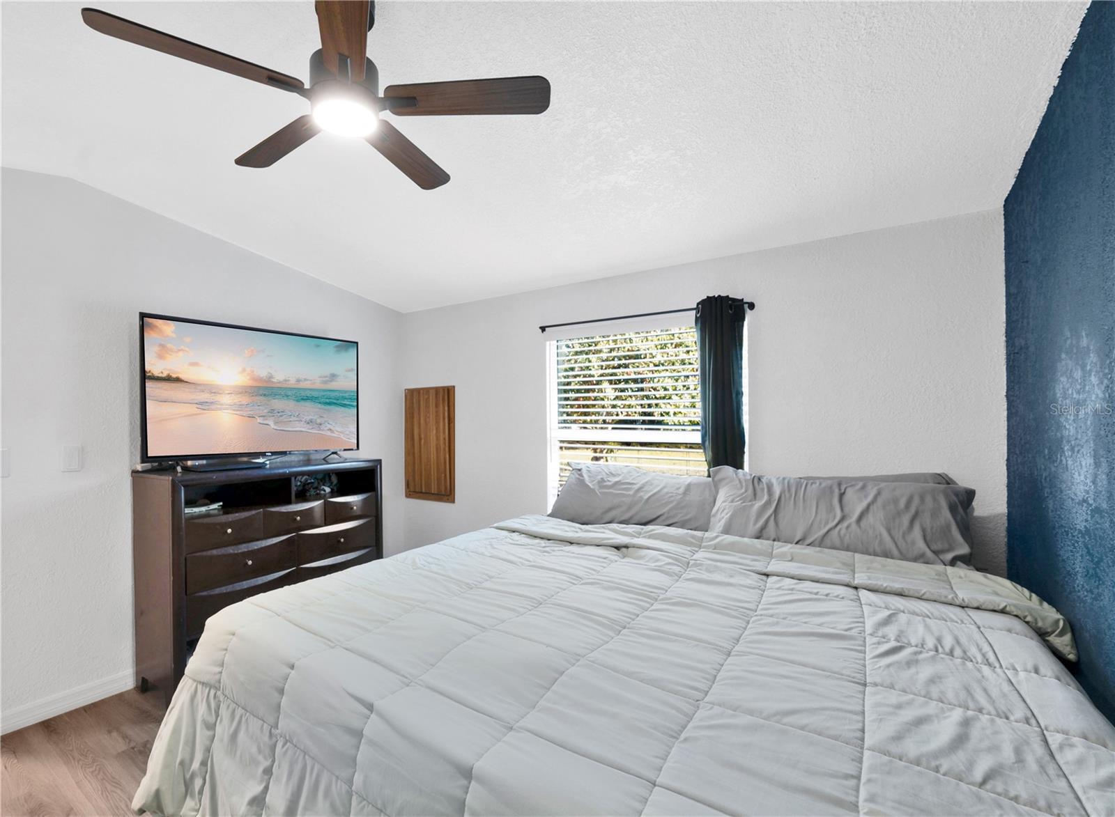 37135 PAULS DR, ZEPHYRHILLS, FL, 33541