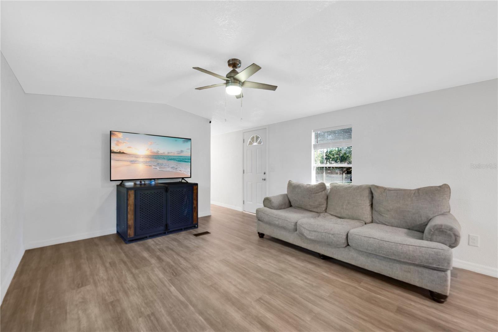 37135 PAULS DR, ZEPHYRHILLS, FL, 33541