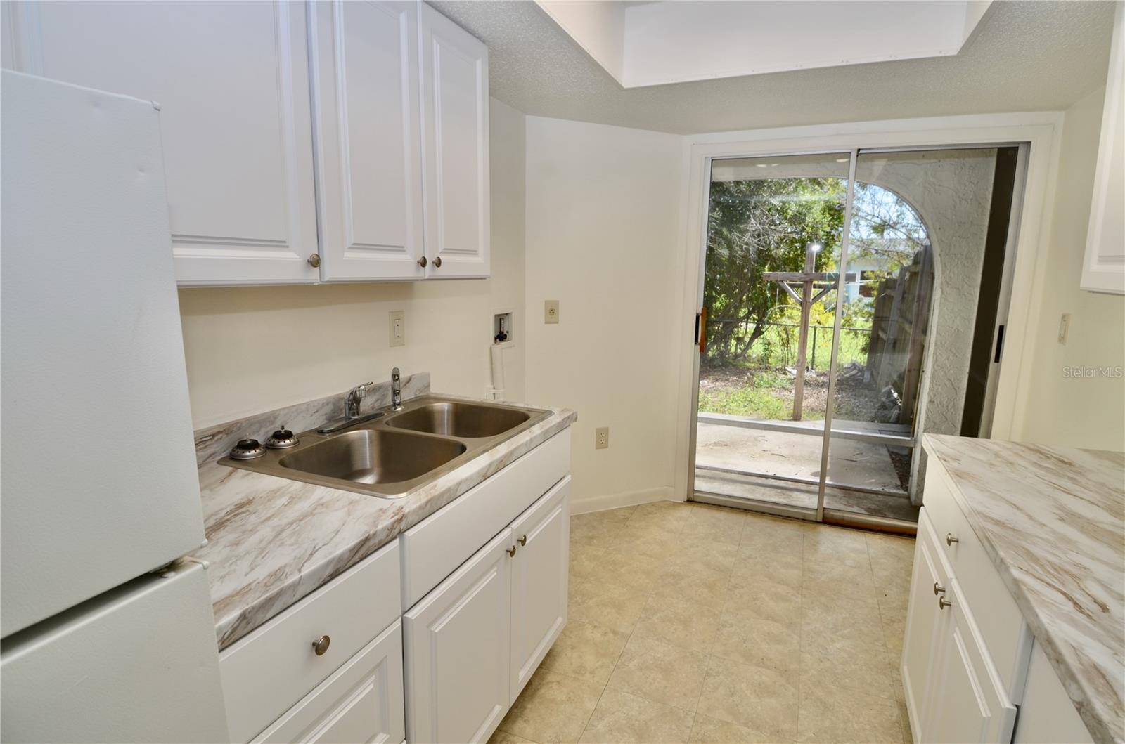 411 SAN MIGUEL AVE, NORTH PORT, FL, 34287