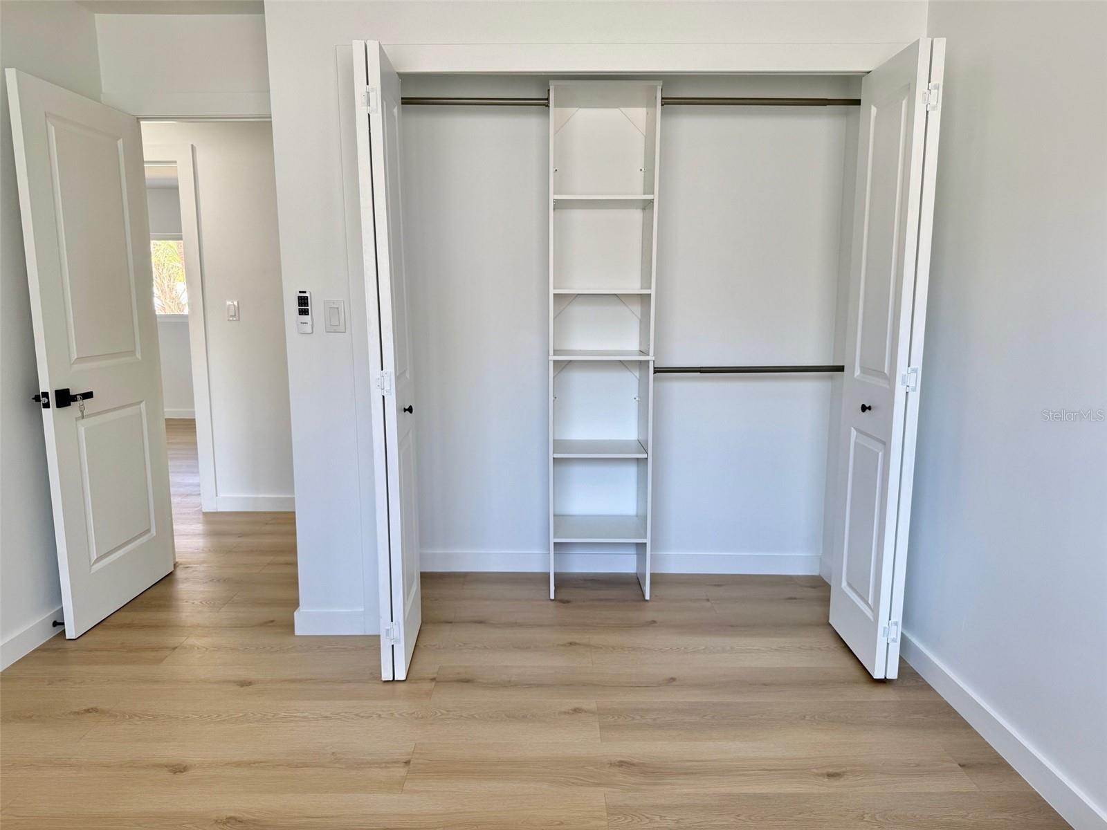 3930 E EDEN ROC CIR, TAMPA, FL, 33634