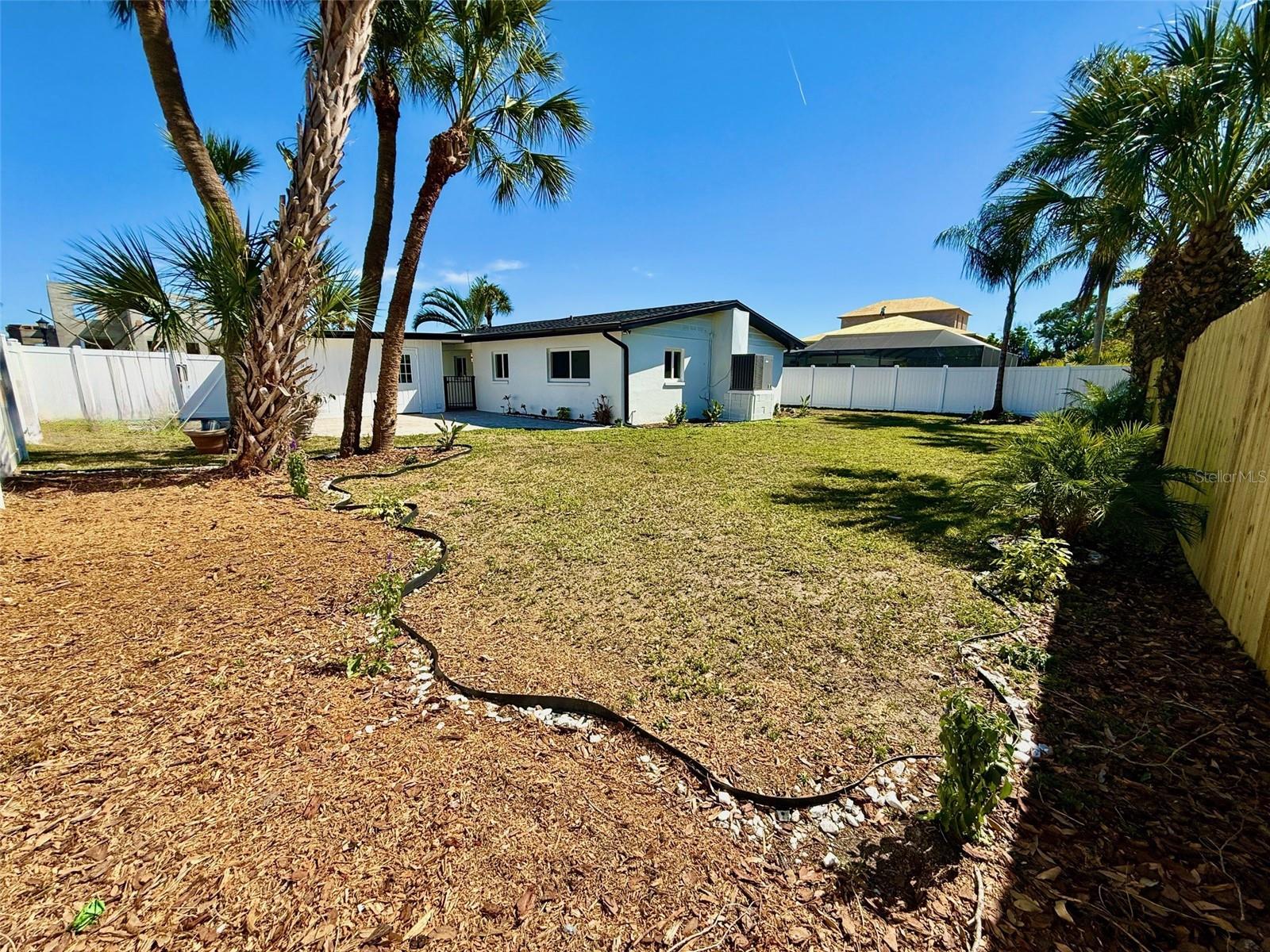 3930 E EDEN ROC CIR, TAMPA, FL, 33634