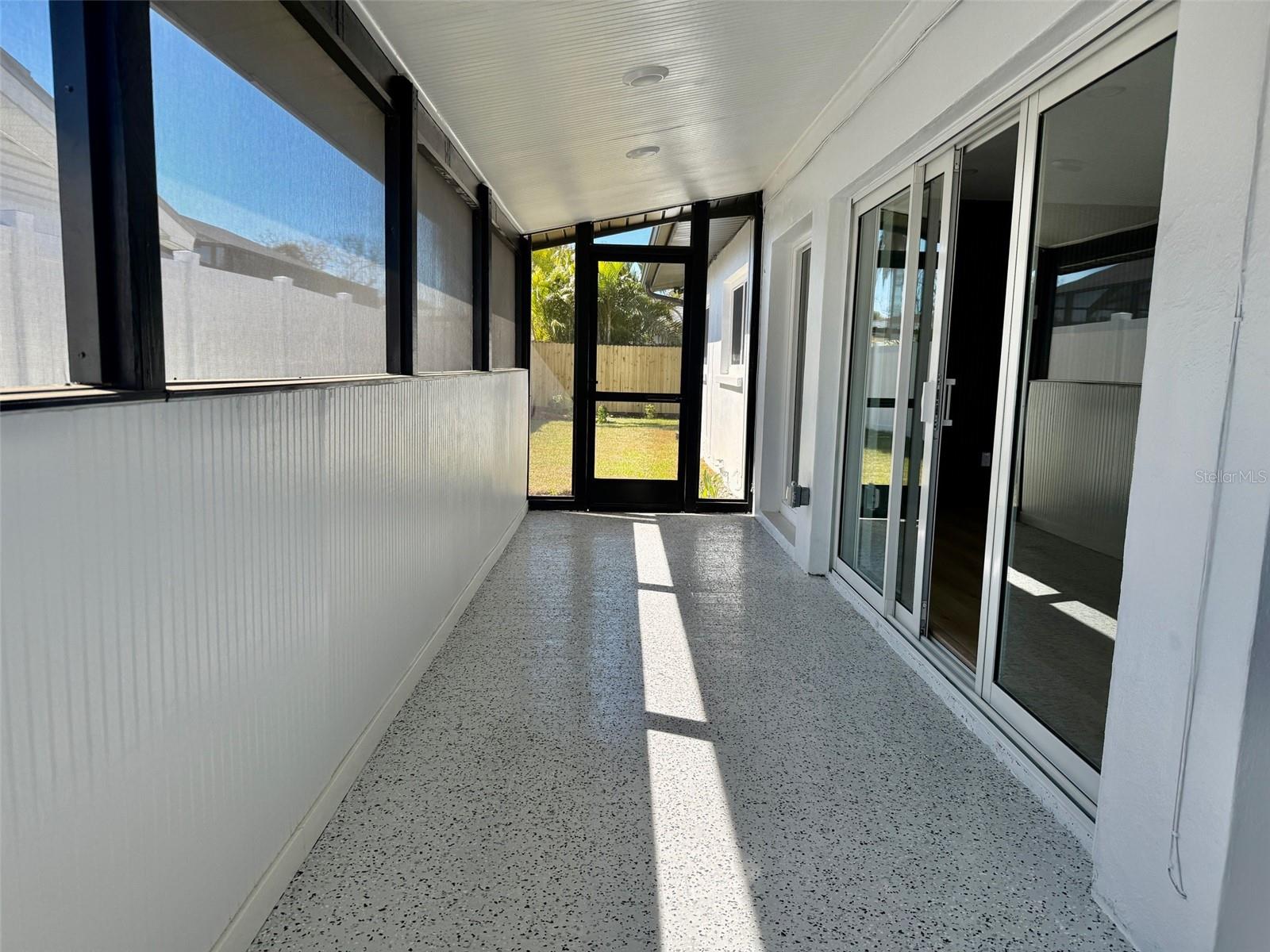 3930 E EDEN ROC CIR, TAMPA, FL, 33634