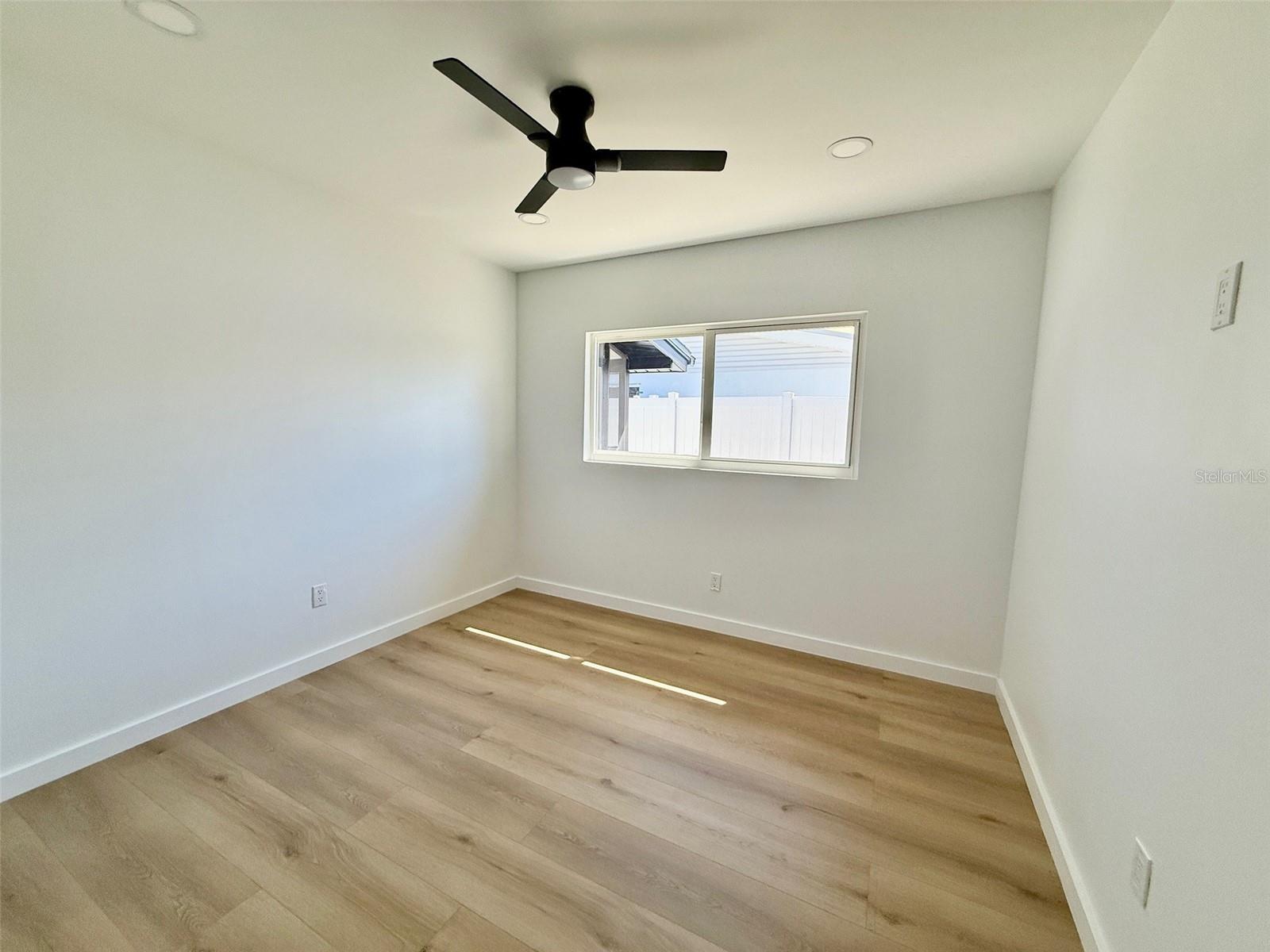 3930 E EDEN ROC CIR, TAMPA, FL, 33634