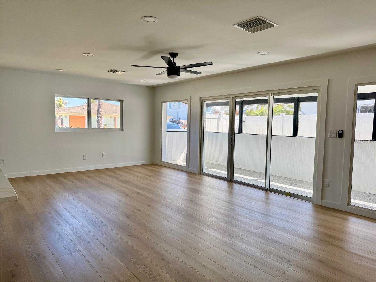 3930 E EDEN ROC CIR, TAMPA, FL, 33634