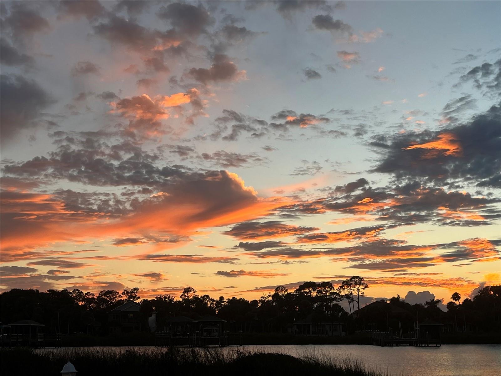 4 WINDWARD DR, FLAGLER BEACH, FL, 32136