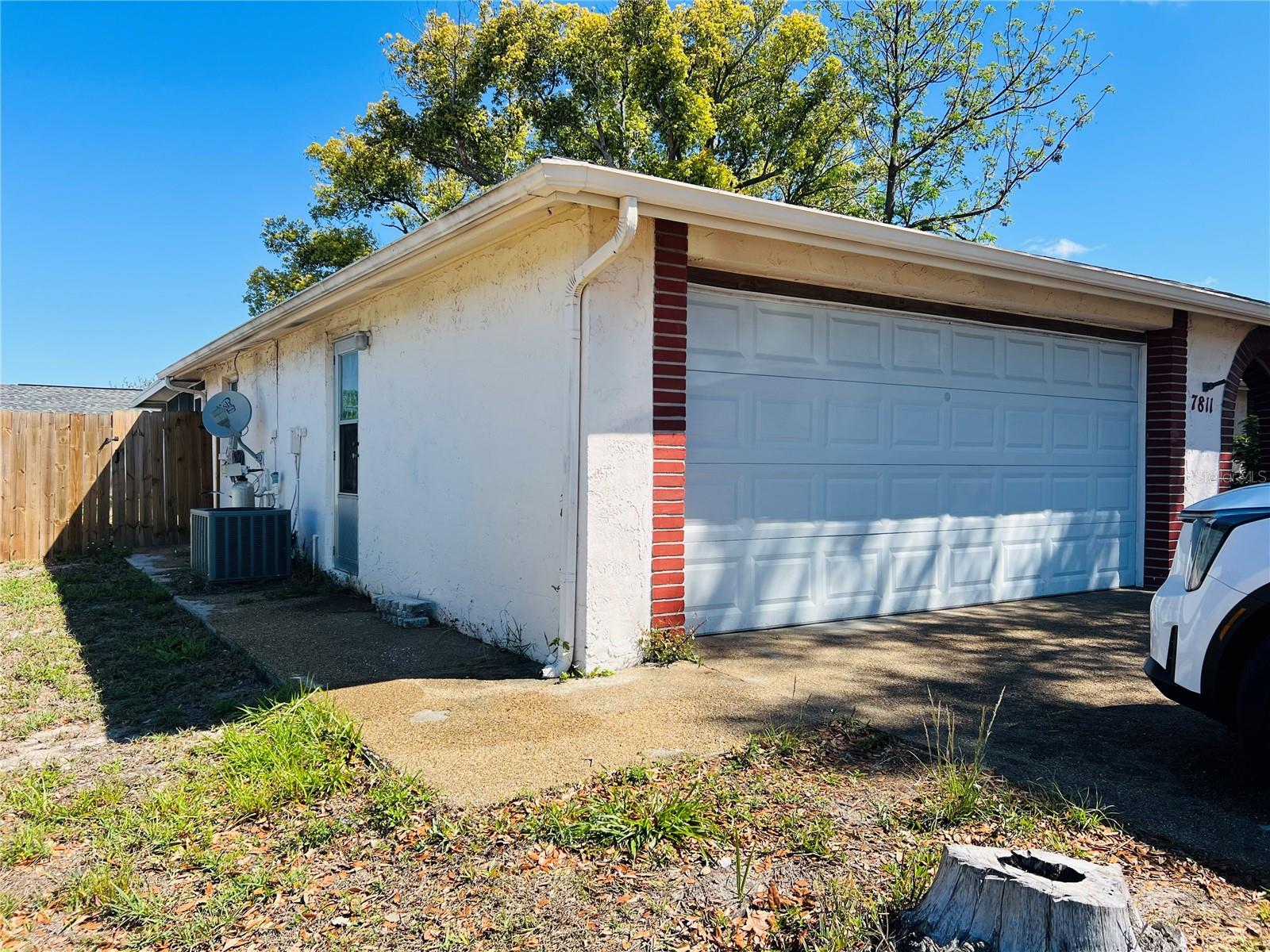 7811 EMBASSY BLVD, PORT RICHEY, FL, 34668