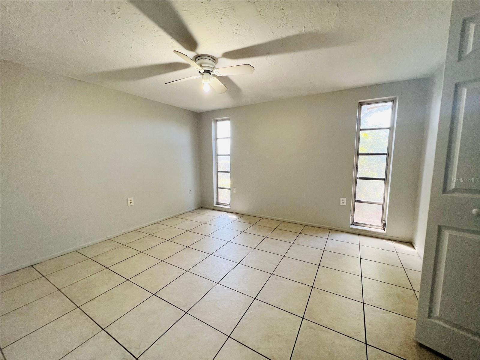 7811 EMBASSY BLVD, PORT RICHEY, FL, 34668