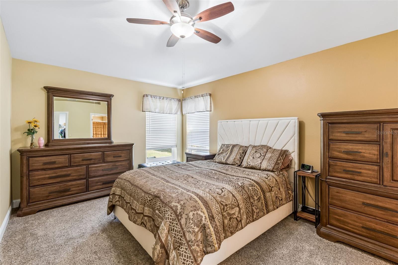 11029 STREAMSIDE DR, TAMPA, FL, 33624