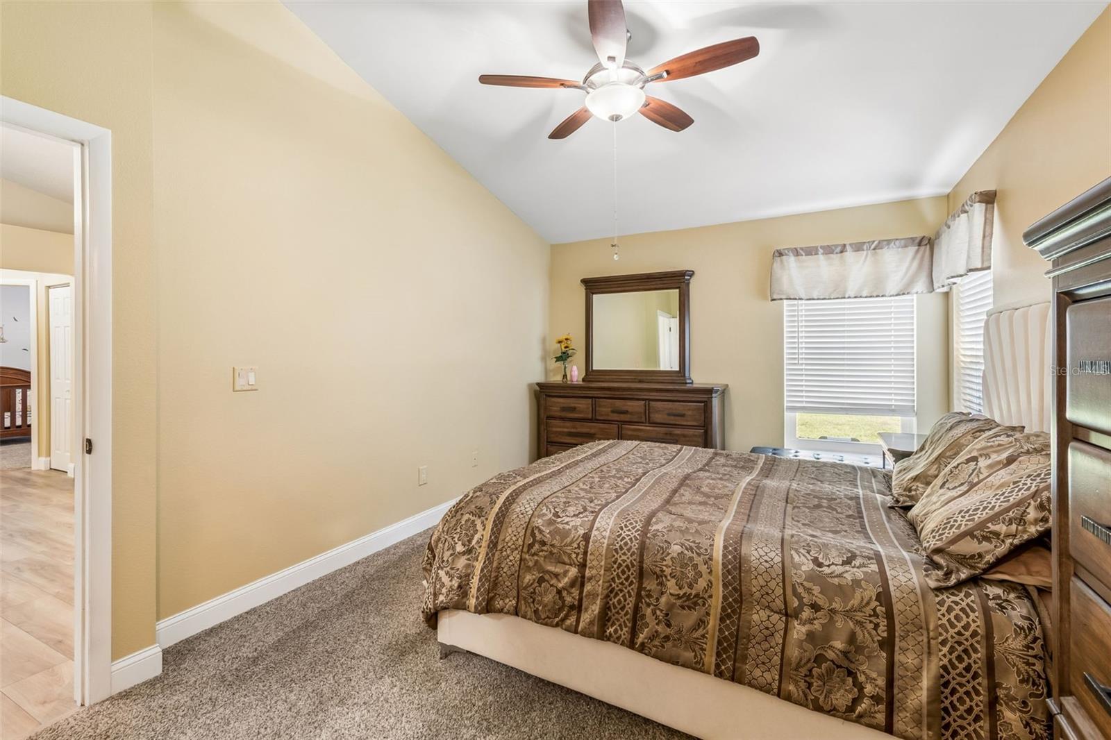 11029 STREAMSIDE DR, TAMPA, FL, 33624