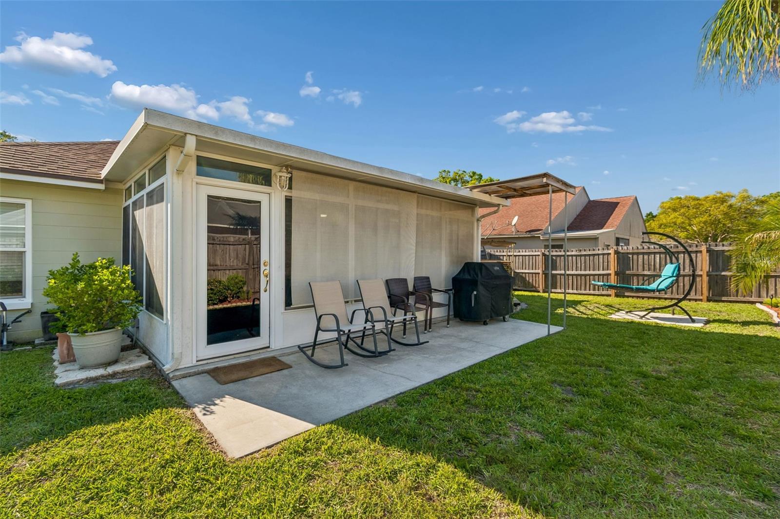 11029 STREAMSIDE DR, TAMPA, FL, 33624