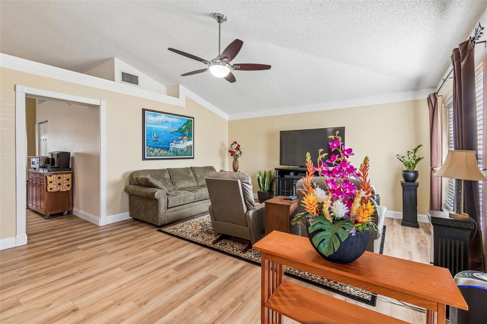 11029 STREAMSIDE DR, TAMPA, FL, 33624