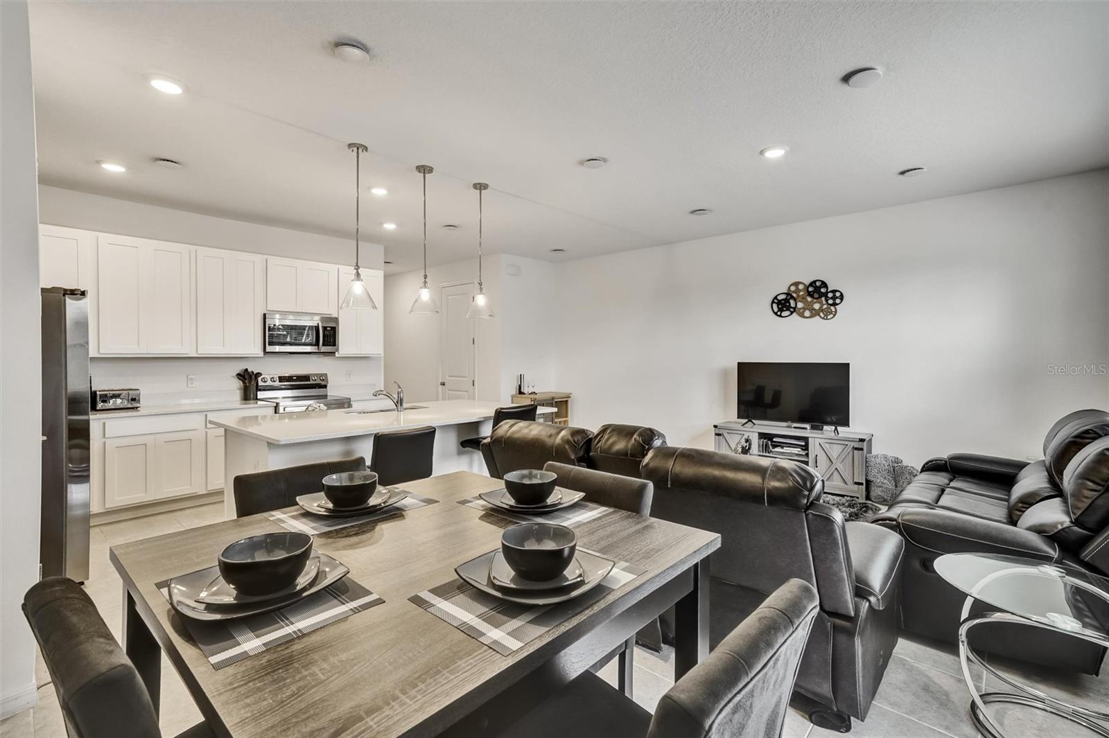 1056 PLANTATION LN, DAVENPORT, FL, 33896