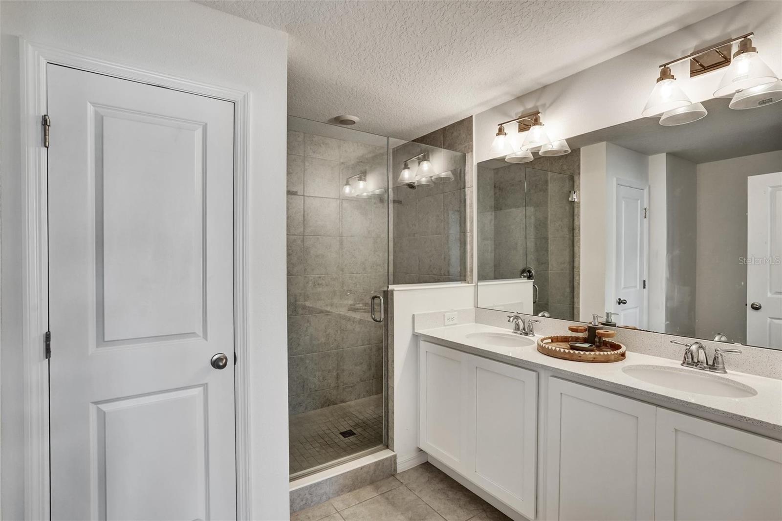 1056 PLANTATION LN, DAVENPORT, FL, 33896