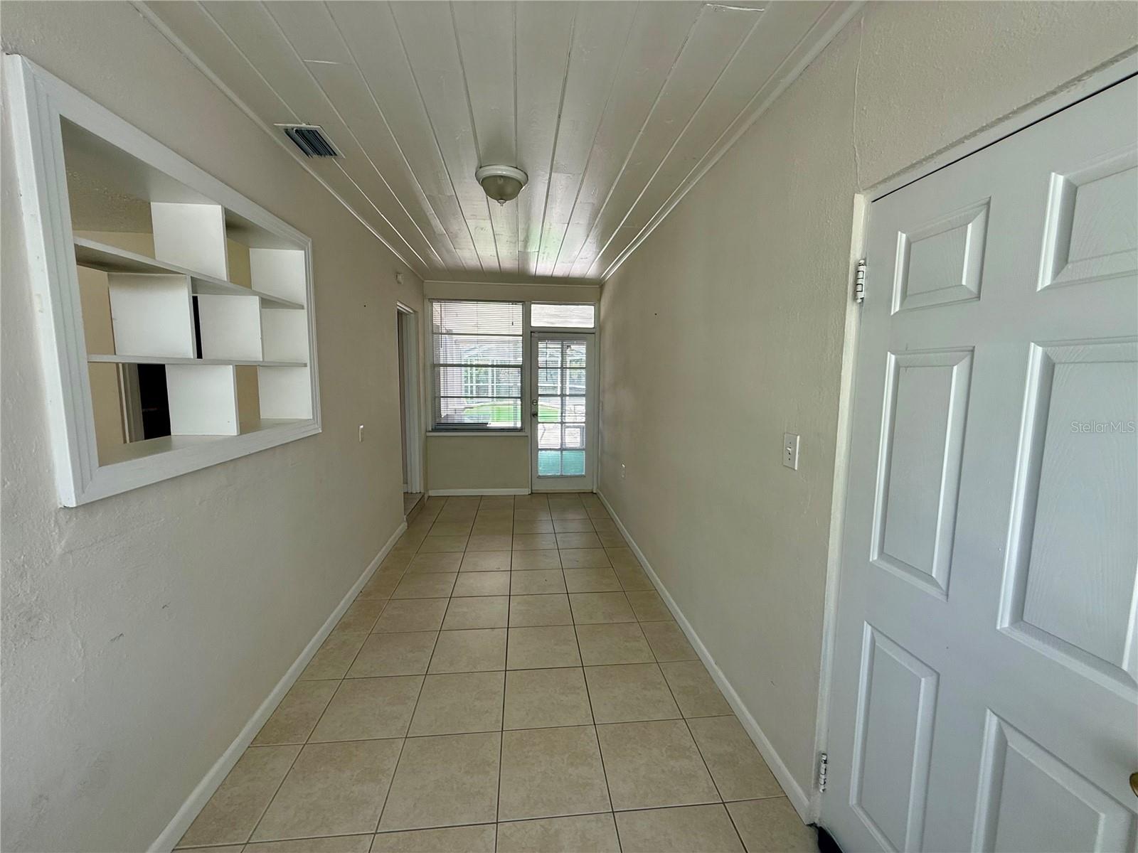 3907 W MULLEN AVE, TAMPA, FL, 33609