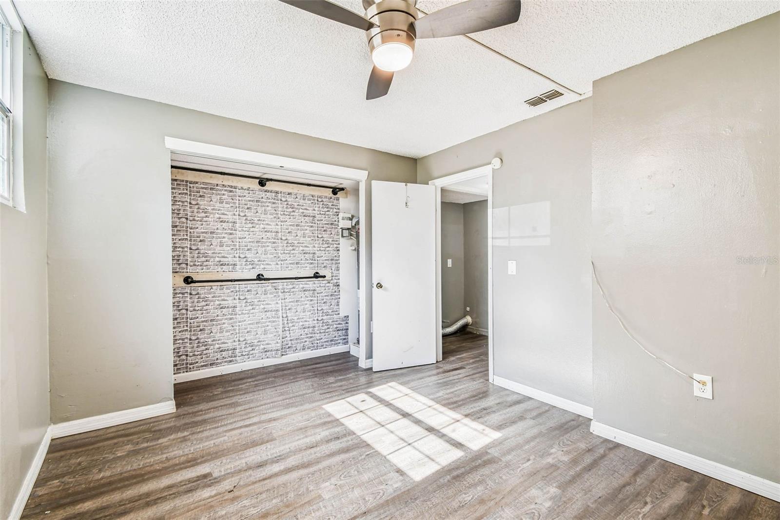 103 BRIGADOON DR, CLEARWATER, FL, 33759