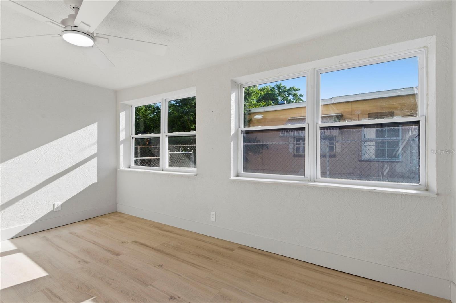 5310 40TH AVE N, ST PETERSBURG, FL, 33709